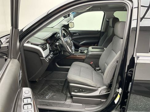 Certified 2020 GMC Yukon SLE w/ SLE Value Package AWD/4WD image 3