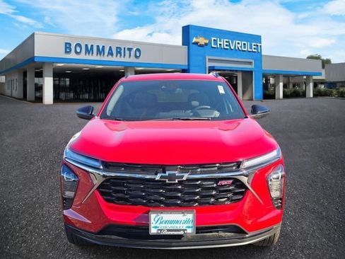 New 2026 Chevrolet Trax RS w/ Driver Confidence Package FWD image 5