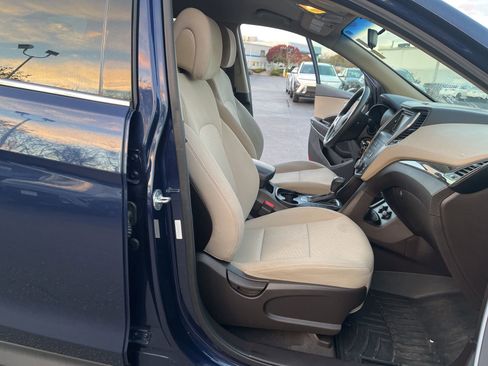 Used 2017 Hyundai Santa Fe Sport image 15