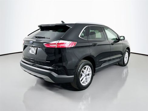 Used 2024 Ford Edge SEL w/ Convenience Package image 13