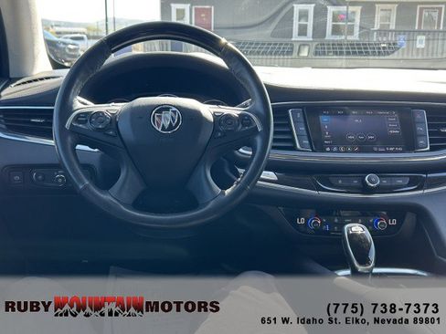 Used 2021 Buick Enclave Avenir w/ Avenir Technology Package image 12