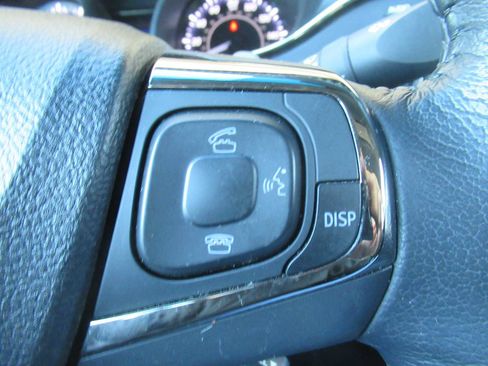 Used 2015 Toyota Avalon XLE Premium image 21