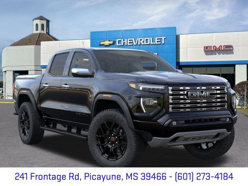 New 2026 GMC Canyon Denali w/ LPO, Denali Black Edition AWD/4WD image 8