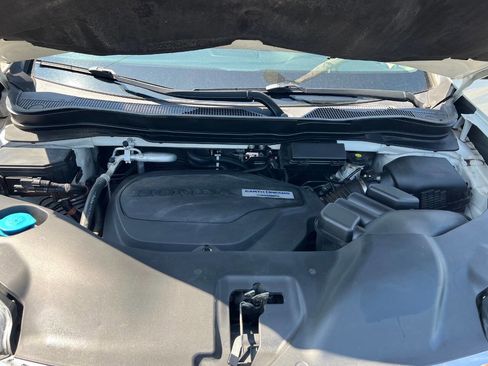 Used 2017 Honda Pilot Elite image 10