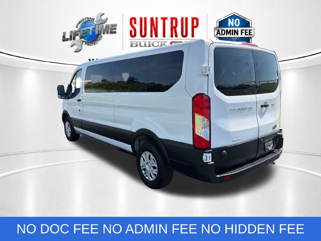 Used 2024 Ford Transit 350 XLT RWD image 3