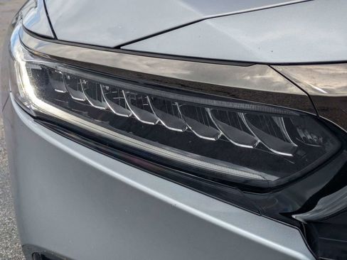 Used 2020 Honda Accord Sport image 10