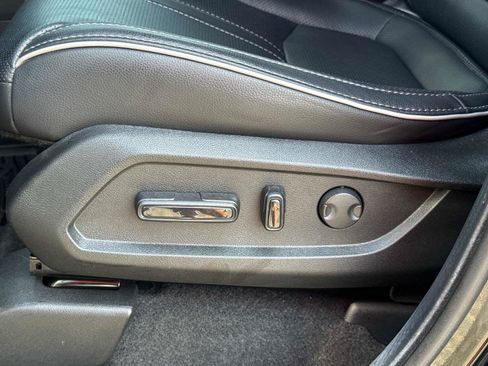 Certified 2025 Honda Pilot Elite image 22