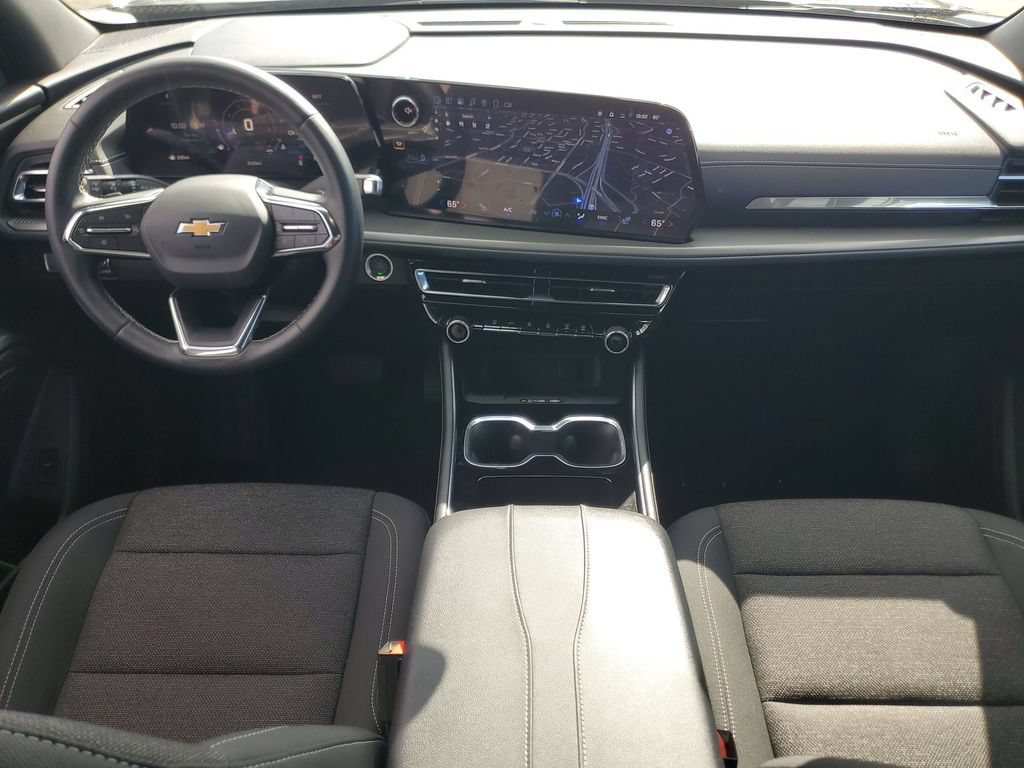 Used 2026 Chevrolet Traverse LT FWD image 20