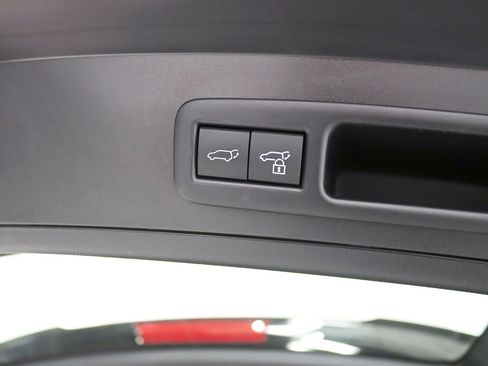 Used 2024 Lexus UX 250h AWD image 34