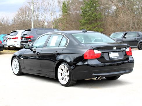 Used 2006 BMW 330i Sedan image 5