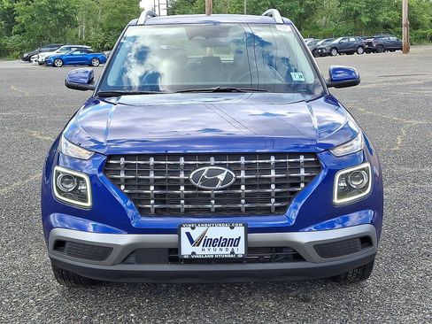 Certified 2023 Hyundai Venue Limited w/ Cargo Package FWD image 27