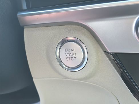 New 2025 Kia Telluride EX w/ EX Captain's Chair Package image 32