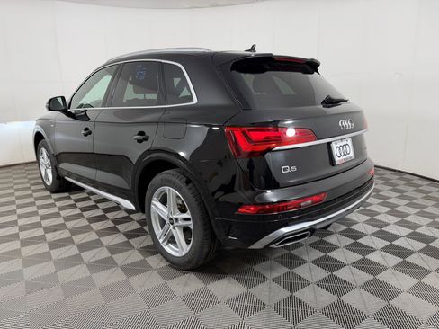 Used 2025 Audi Q5 e Premium Plus w/ Premium Plus Package image 3