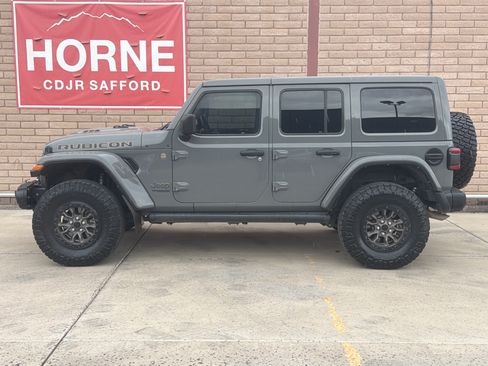 Used 2021 Jeep Wrangler Unlimited Rubicon w/ Trailer Tow Package AWD/4WD image 2