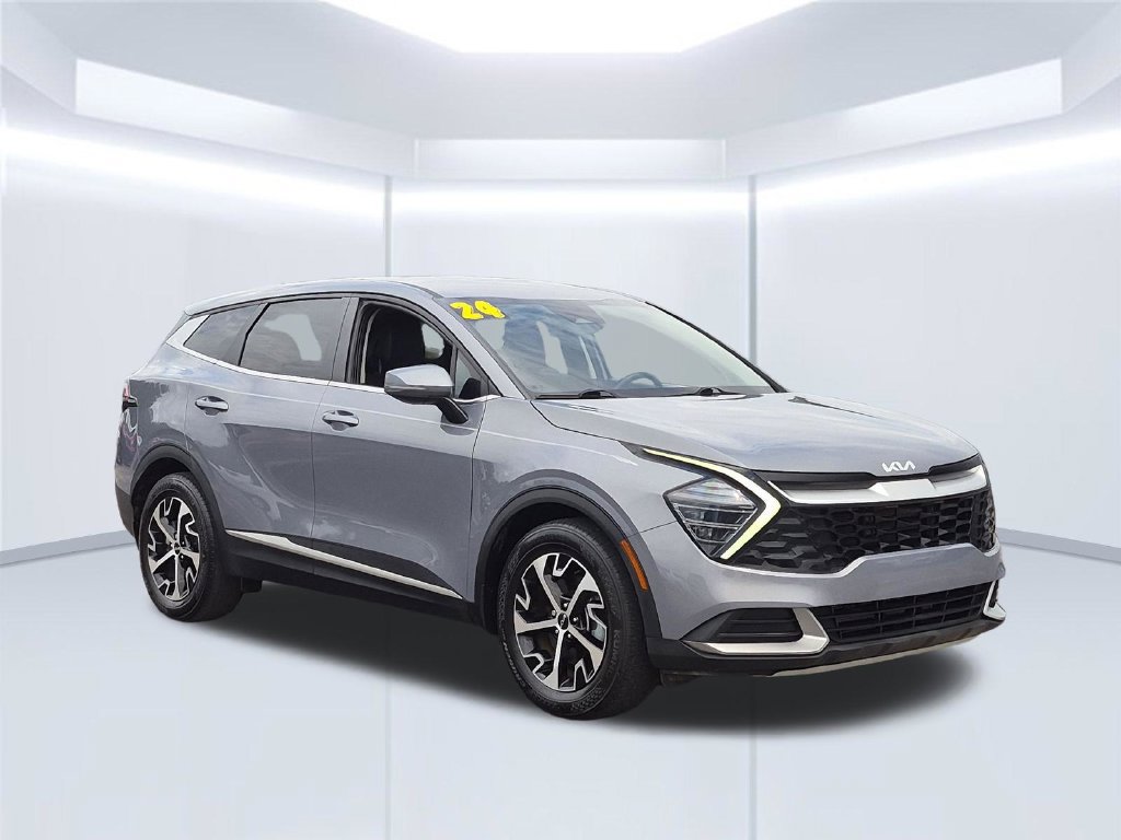 Used 2024 Kia Sportage EX FWD image 8
