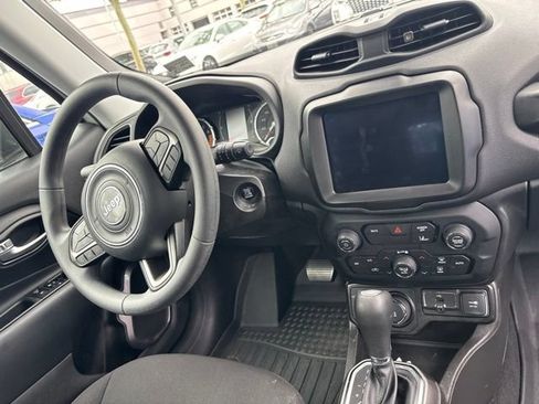Used 2022 Jeep Renegade Sport AWD/4WD image 10