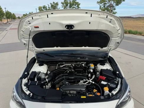 Used 2019 Subaru Crosstrek 2.0i Premium w/ Eyesight System AWD/4WD image 9