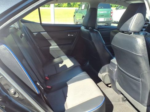 Used 2017 Toyota Corolla SE w/ Carpet Mat Package (TMS) FWD image 13