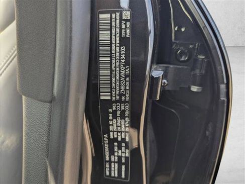 Used 2023 Maserati Grecale Modena image 19