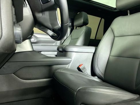 Used 2021 Chevrolet Tahoe Z71 image 18