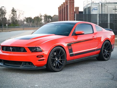Used 2012 Ford Mustang Boss 302 w/ Boss 302 Accessory Pkg image 33
