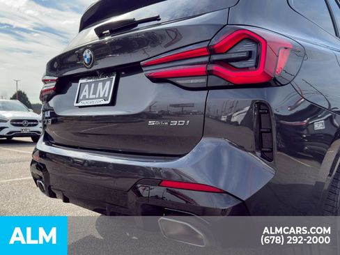 Used 2024 BMW X3 sDrive30i w/ Premium Package image 9