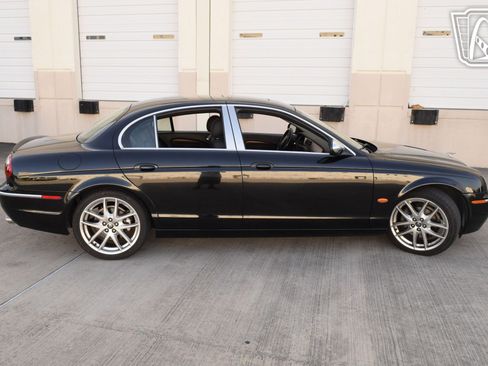 Used 2008 Jaguar S-TYPE 3.0 image 16