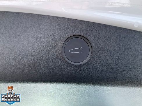 Used 2023 Tesla Model 3 Standard Range RWD image 10