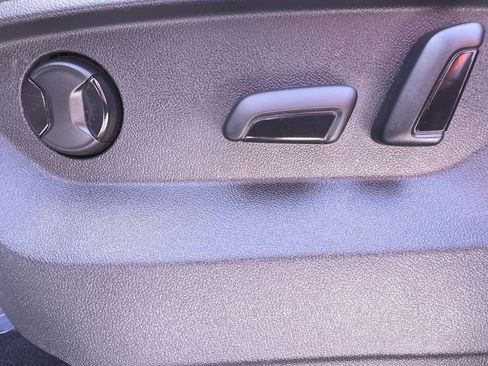 Used 2021 Volkswagen Atlas SEL image 35