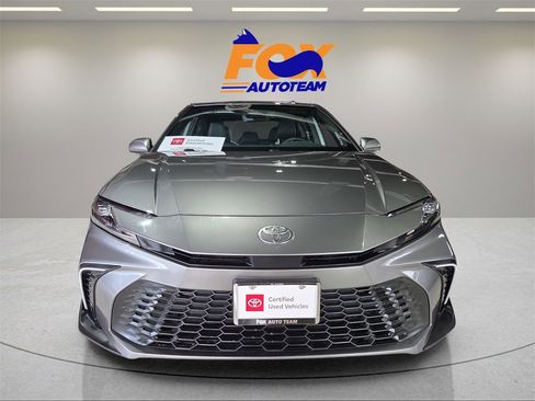 Certified 2025 Toyota Camry SE image 8