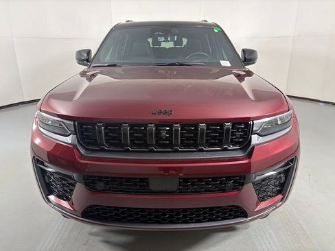 Used 2026 Jeep Grand Cherokee L Summit w/ Obsidian Package AWD/4WD image 3