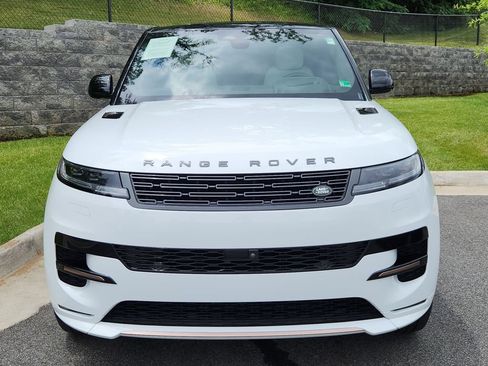 Used 2025 Land Rover Range Rover Sport Dynamic SE AWD/4WD image 8