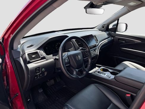 Used 2024 Honda Ridgeline RTL image 9