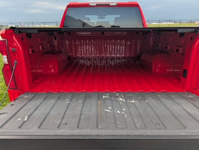 Used 2022 Chevrolet Silverado 1500 Custom AWD/4WD image 9