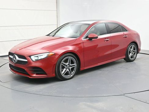 Used 2022 Mercedes-Benz A 220 4MATIC image 1