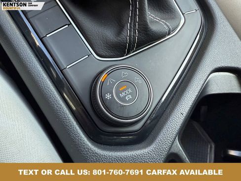 Used 2025 Volkswagen Taos S AWD/4WD image 28
