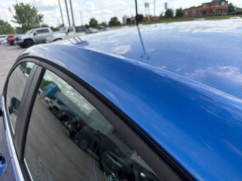 Used 2018 Chevrolet Cruze LT w/ RS Package FWD image 19