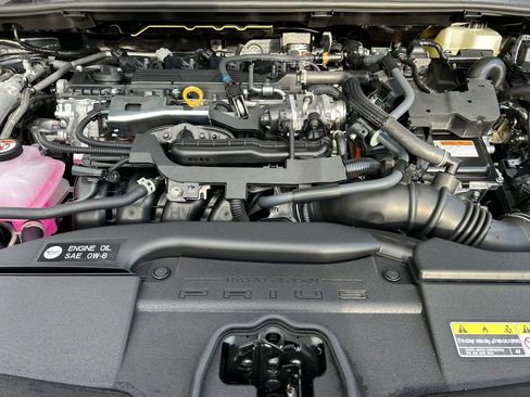 New 2026 Toyota Prius SE image 23