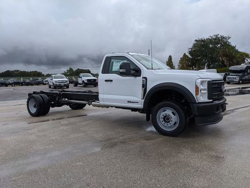 New 2026 Ford F450 XL image 2