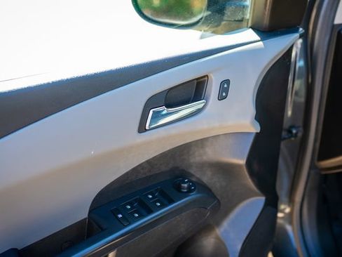 Used 2015 Chevrolet Sonic LT image 28