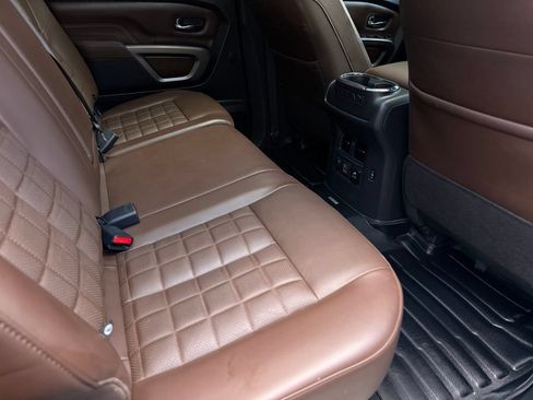 Used 2021 Nissan Titan Platinum Reserve w/ Moonroof Package AWD/4WD image 39