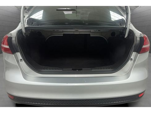 Used 2016 Ford Focus S FWD image 19