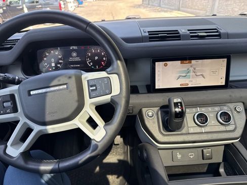 Used 2023 Land Rover Defender 110 S AWD/4WD image 12