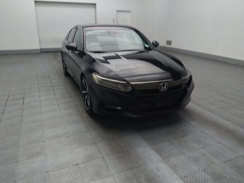 Used 2018 Honda Accord Sport image 13