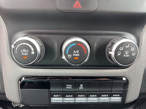 Used 2022 RAM 2500 Tradesman image 30