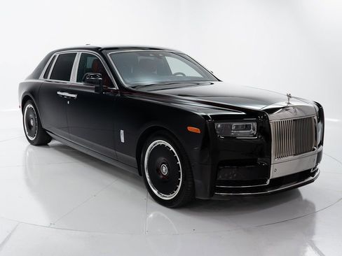 Certified 2024 Rolls-Royce Phantom Sedan w/ The Phantom Package image 7