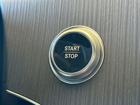 New 2026 Mercedes-Benz EQE 320 4MATIC SUV image 29