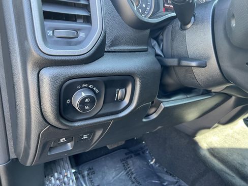 New 2025 RAM 1500 Tradesman w/ Night Edition AWD/4WD image 17