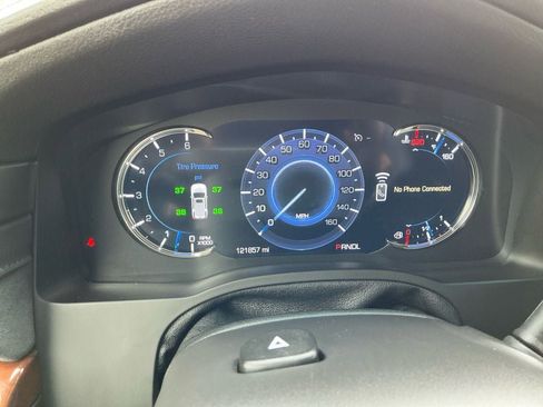 Used 2019 Cadillac Escalade Luxury image 17