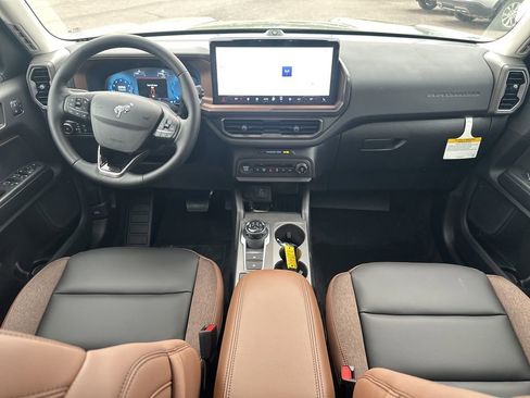 New 2025 Ford Bronco Sport Outer Banks w/ Outer Banks Tech Package+ image 13